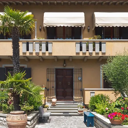 Bed and breakfast San Russorio 3*